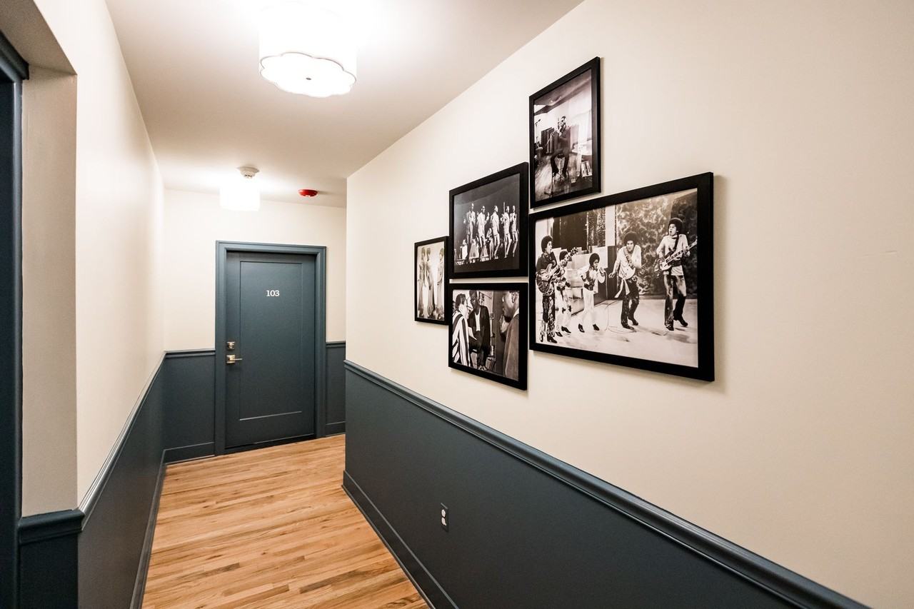 Sterling Apartments - Photo 3 of 13