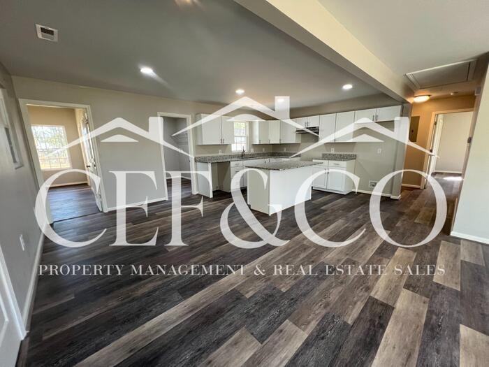 326 Rainbow Lake Rd - Photo 4 of 17