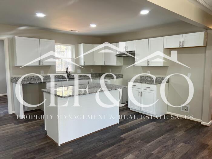 326 Rainbow Lake Rd - Photo 5 of 17