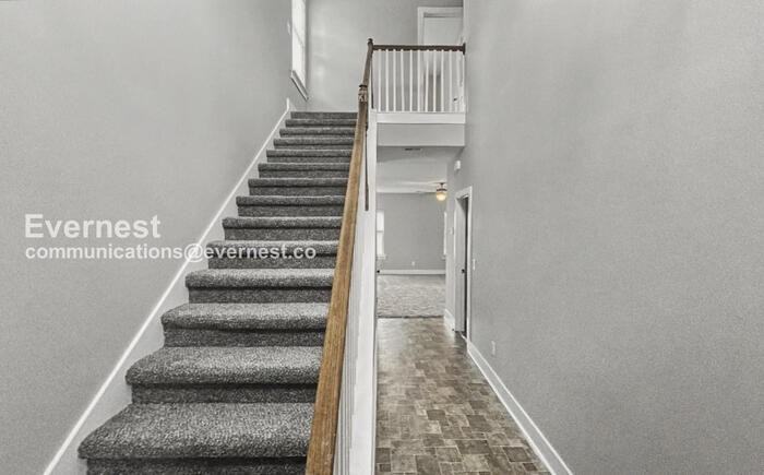 5860 Cheshire Cove Trl - Photo 5 of 25