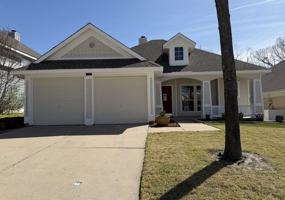 featured image of 523 Hilltop Dr