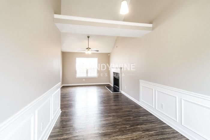 2532 Brookgate Xing - Photo 5 of 23