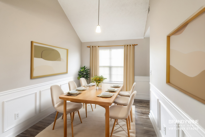 2532 Brookgate Xing - Photo 6 of 23