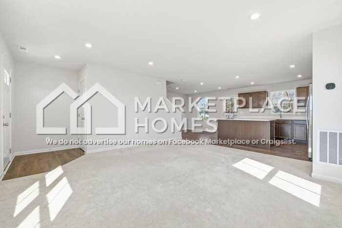 1645 Juniper Ln - Photo 6 of 24