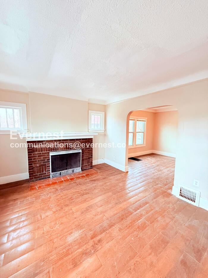 12019 Stoepel St - Photo 6 of 27