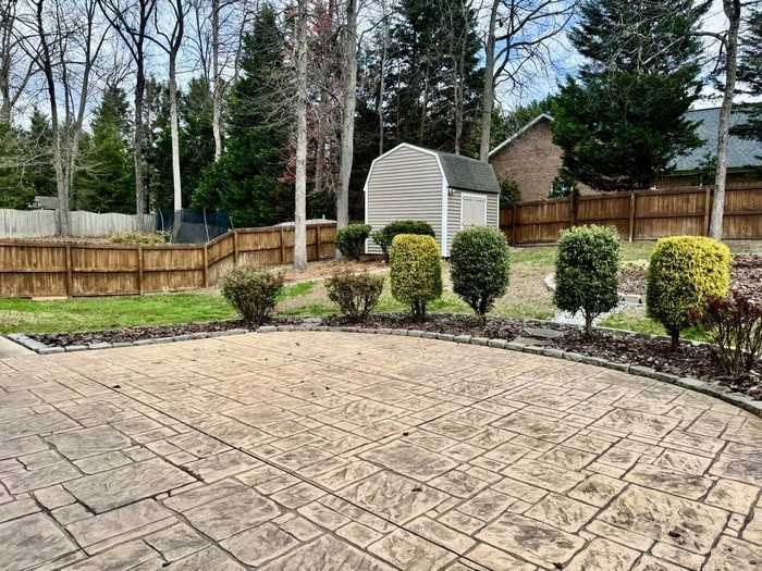 3004 Southampton Dr - Photo 2 of 23