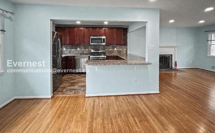 5608 Heming Ave - Photo 2 of 31
