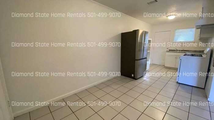 824 Jane Dr - Photo 6 of 17