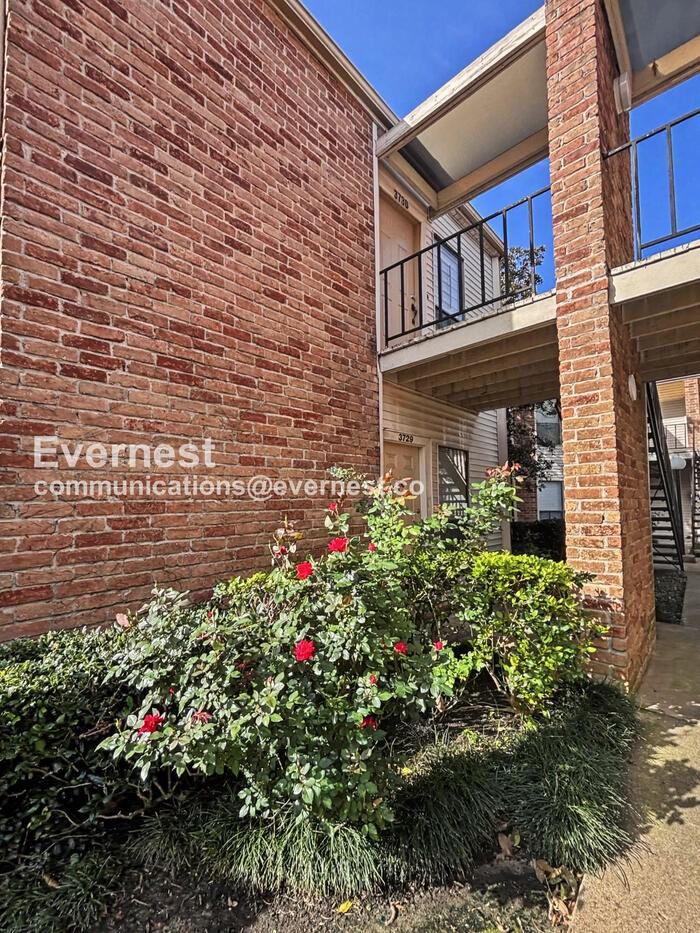 3729 Thistlemont Dr - Photo 2 of 22