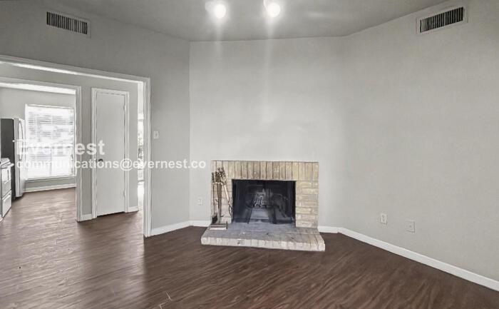 3729 Thistlemont Dr - Photo 7 of 23