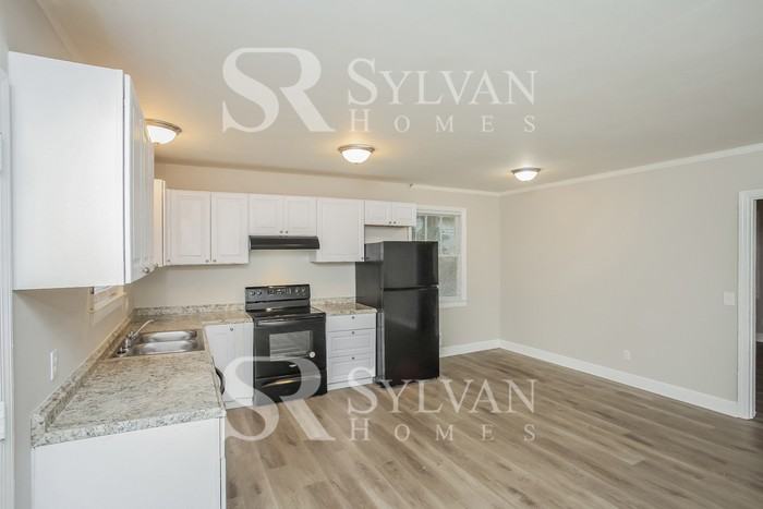 752 Shull St - Photo 7 of 15