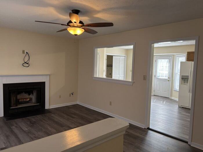 3816 Hagge St - Photo 3 of 14