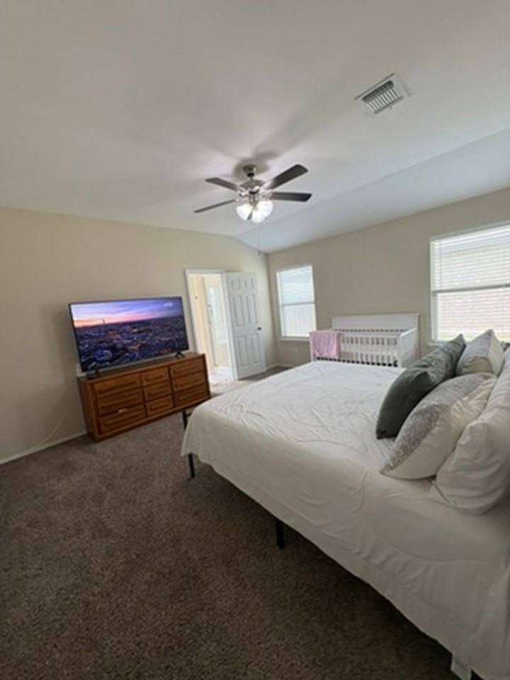 400 Paddock Ln - Photo 5 of 12