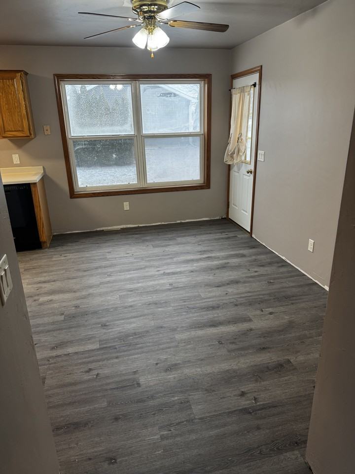 726 S Main St #NA - Photo 7 of 16