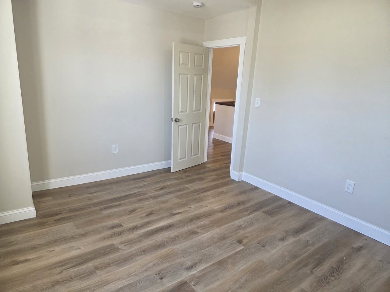 58 Downing St #2E - Photo 2 of 10