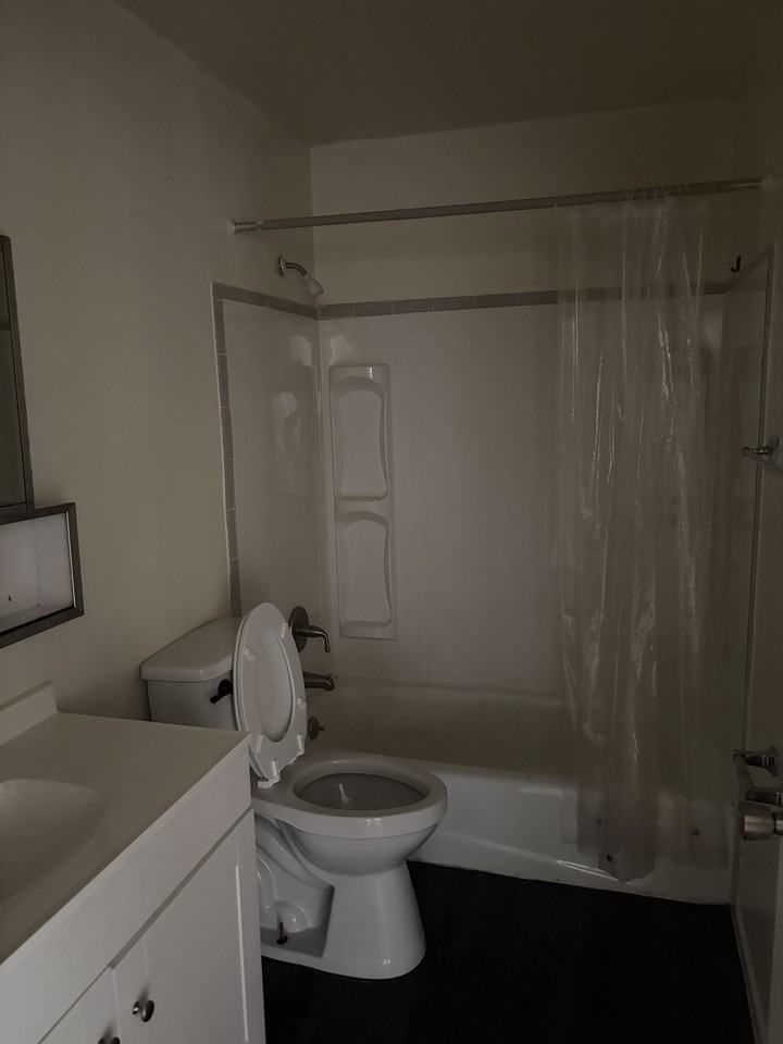 4045 Reading Rd #6 - Photo 7 of 7