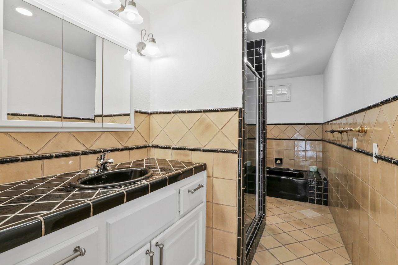 532 S Rancho Simi Dr #NA - Photo 5 of 15