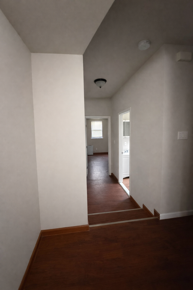 6043 Vine St #2 - Photo 4 of 8