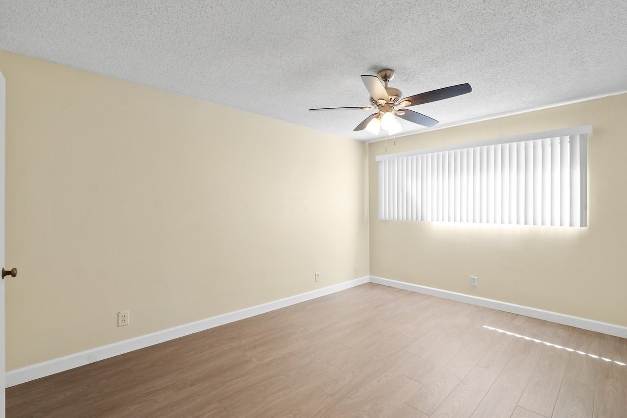 1204 W J St #3 - Photo 7 of 11