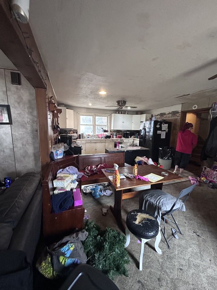 1728 N 24th St #NA - Photo 3 of 8