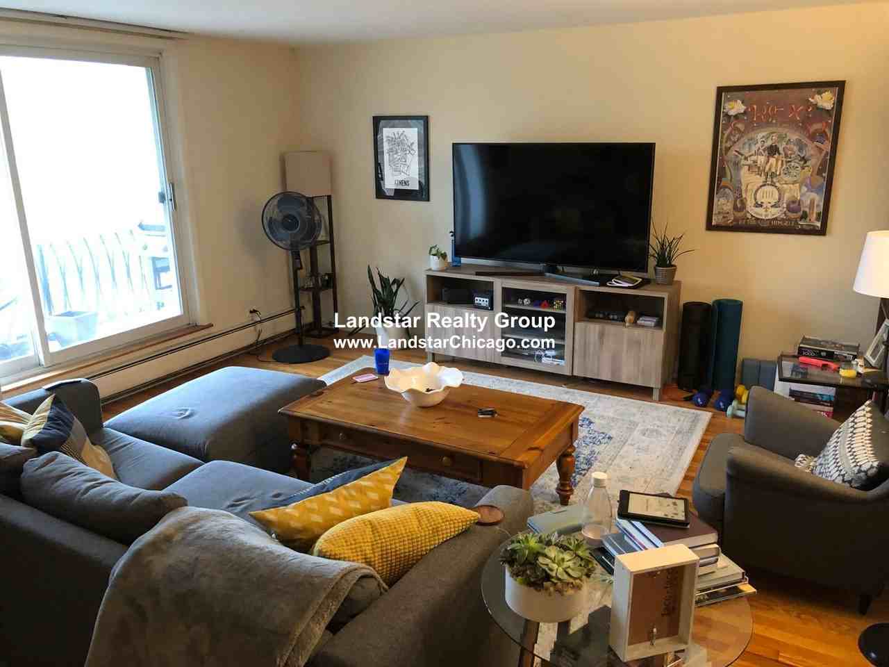 1326 Chicago Ave #404 - Photo 2 of 14