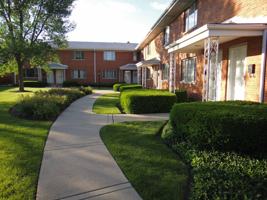 featured image of 1332 Greenwillow Ln #3