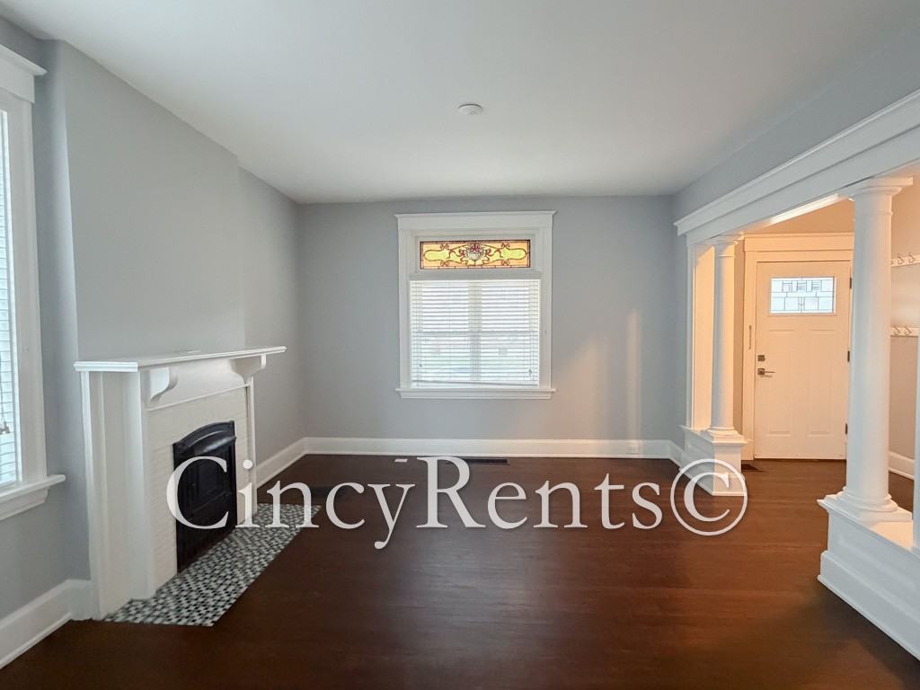 2220 Williams Ave #1 - Photo 4 of 22