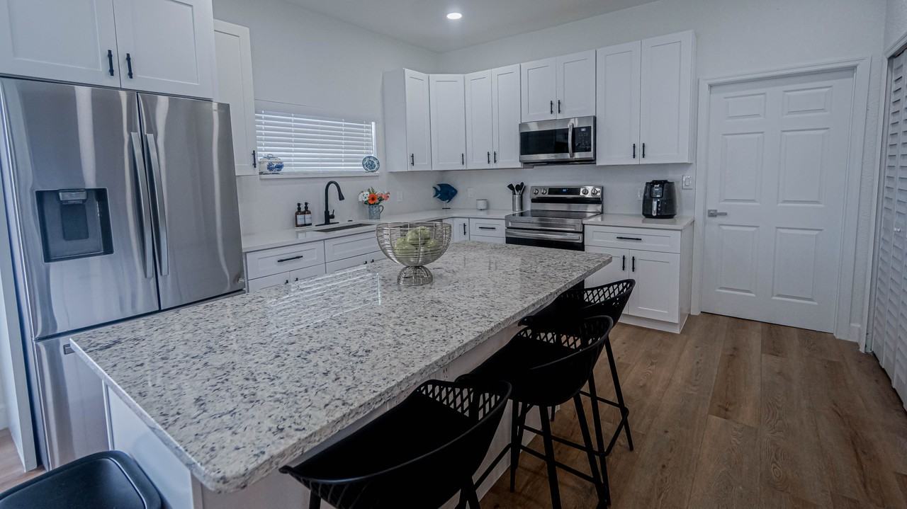 207 W Giddens Ave #NA - Photo 5 of 18