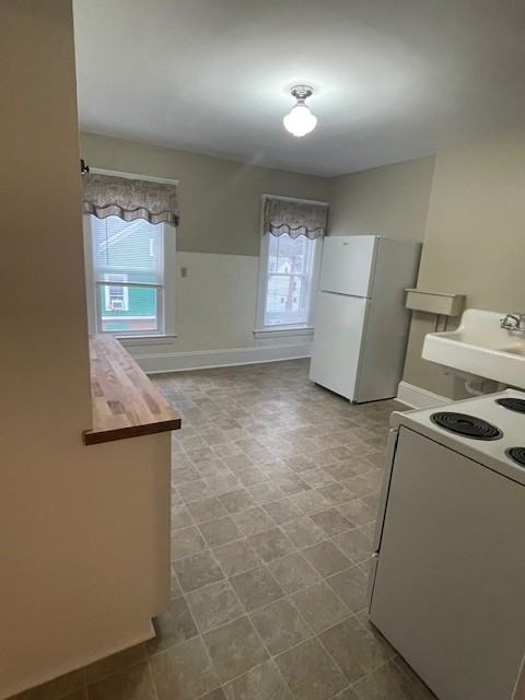 15 Maple Grove St #3 - Photo 5 of 11