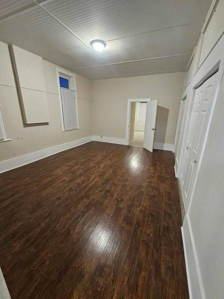 211 S Main St #1-2 - Photo 2 of 6