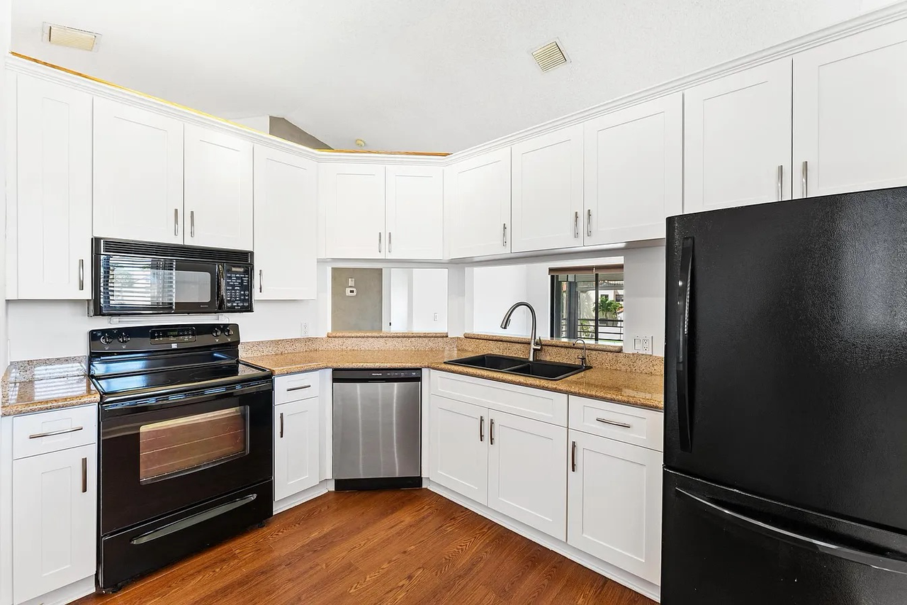 18 Via De Casas Sur #205 - Photo 6 of 20