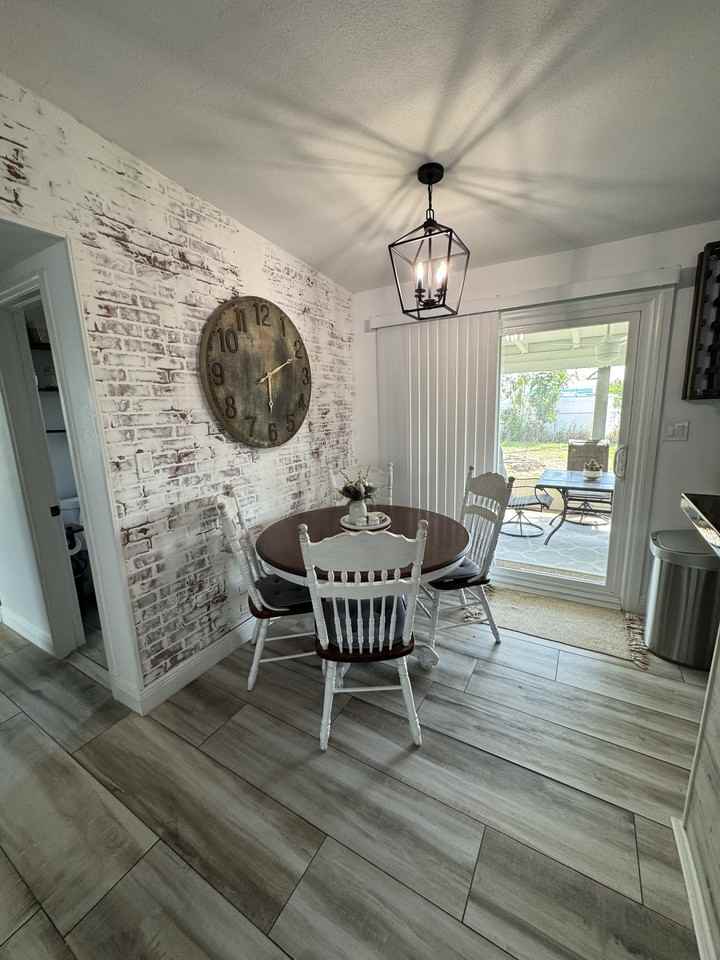 241 Dalton Blvd #NA - Photo 6 of 18