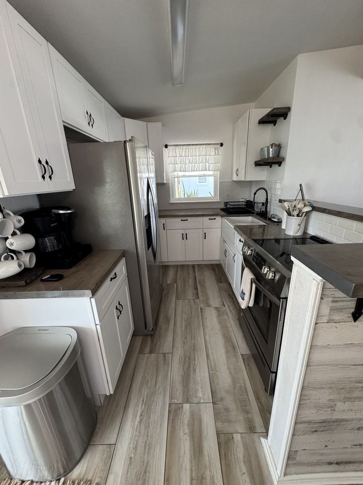 241 Dalton Blvd #NA - Photo 7 of 18