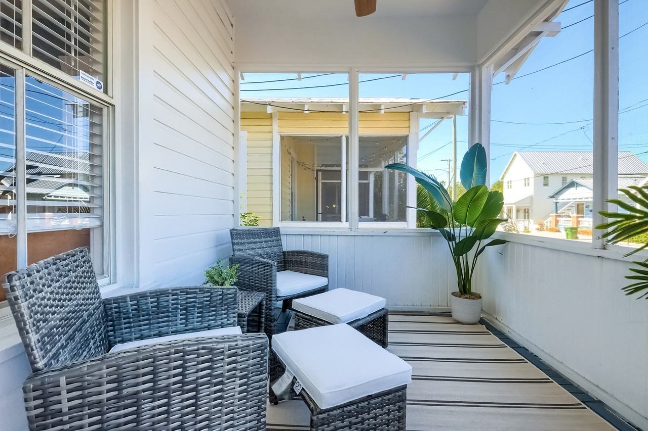 1823 E 4th Ave #DEN - Photo 3 of 20