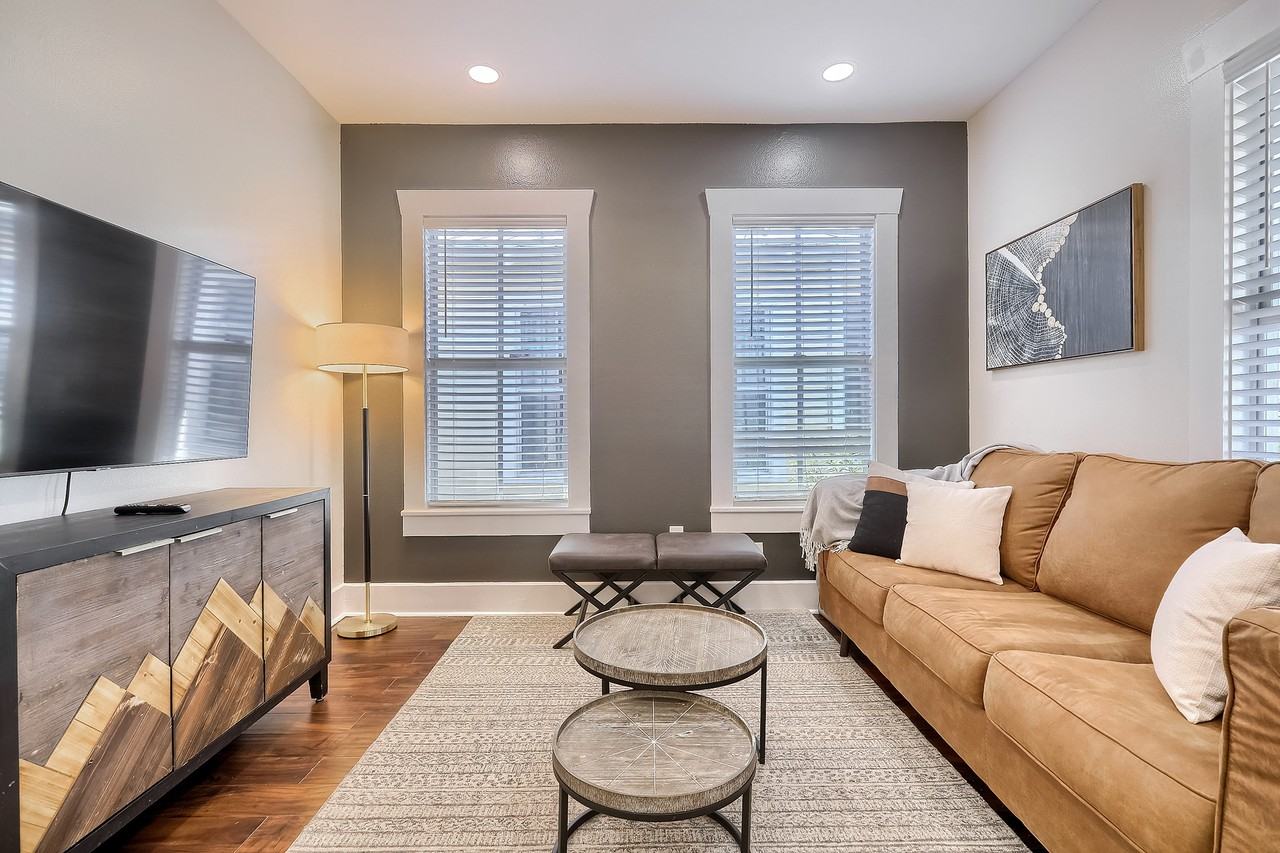 1823 E 4th Ave #DEN - Photo 5 of 20