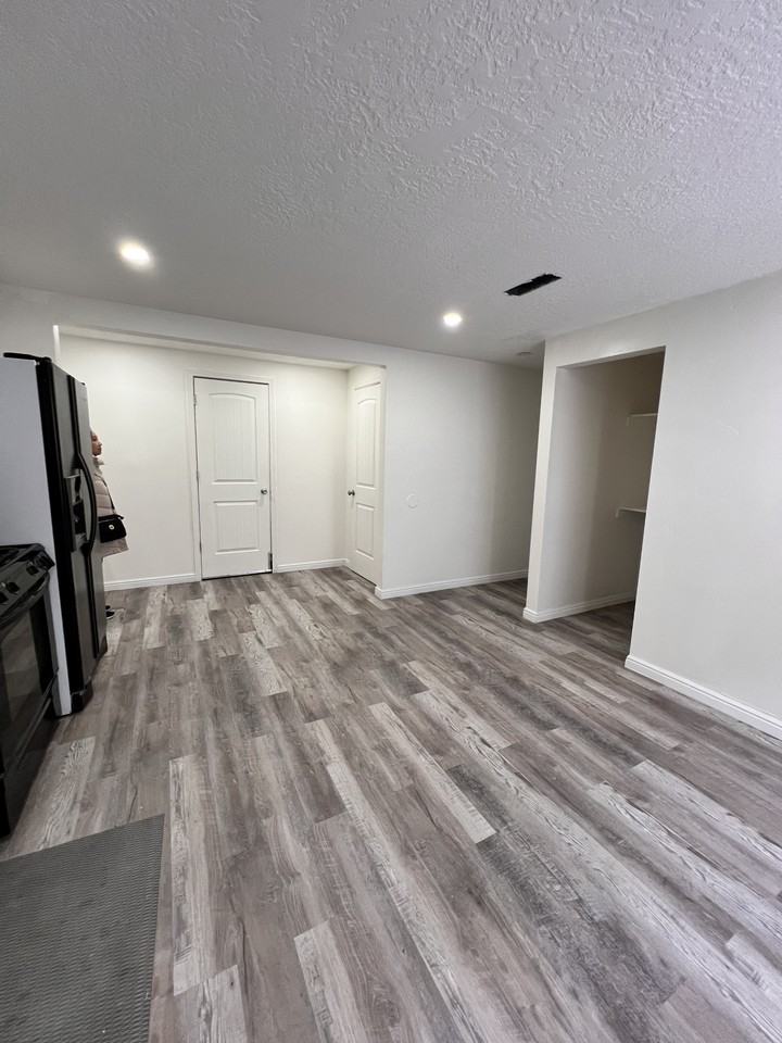 4904 W Wild Acres Dr #2 - Photo 3 of 16
