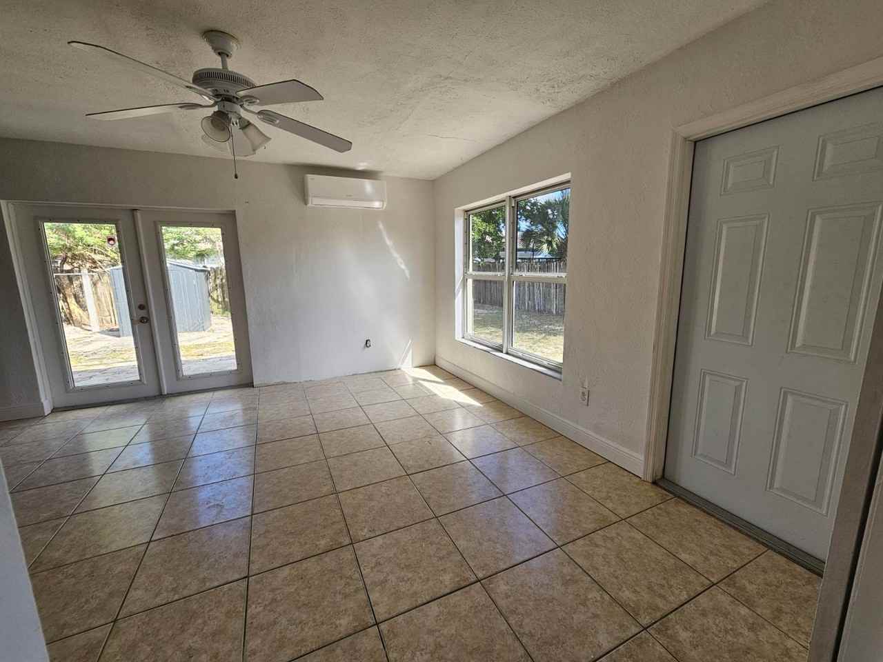 1610 Nw 9th Ave #1610 - Photo 5 of 9