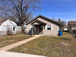 featured image of 1709 W 4th St