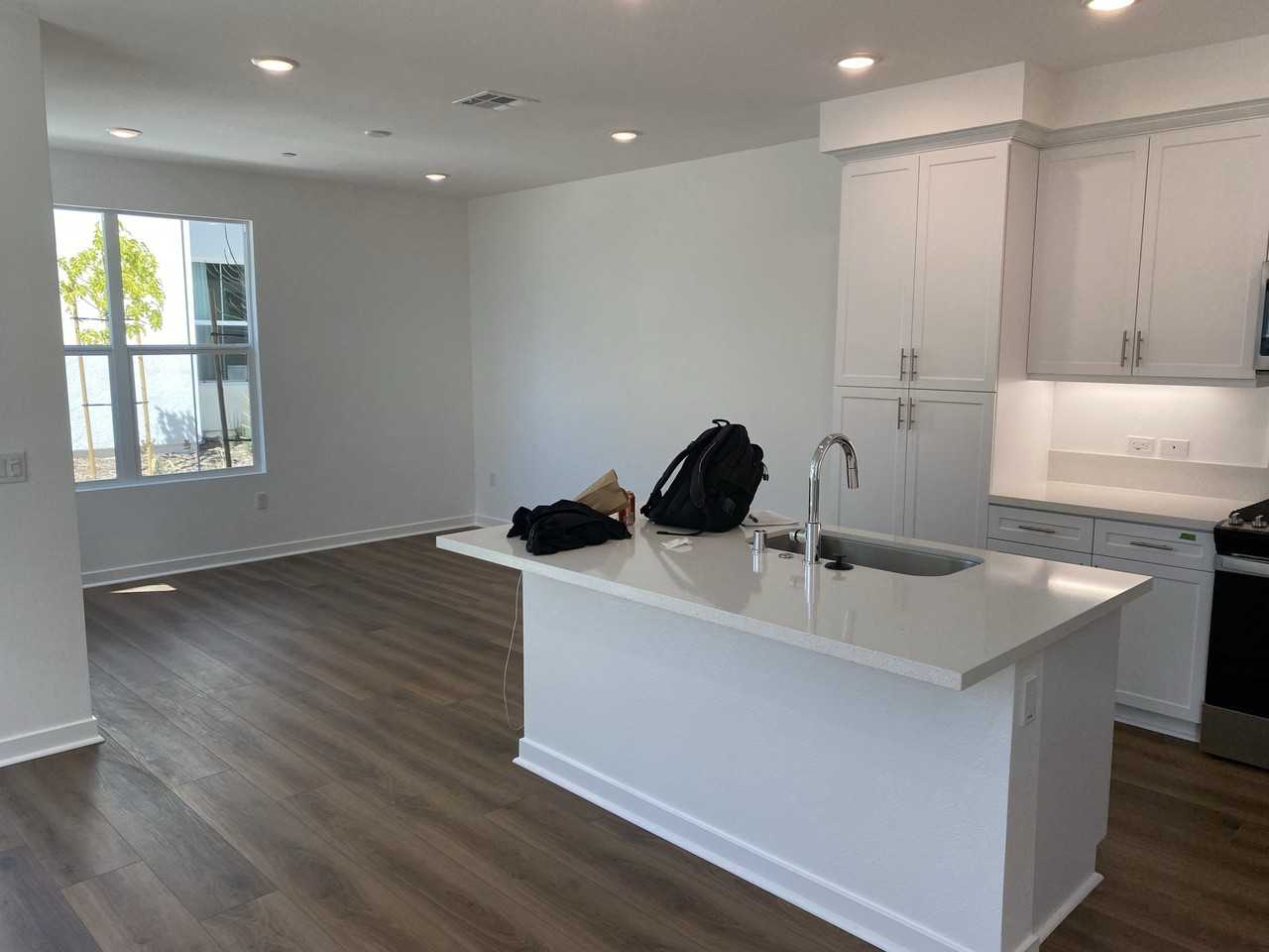 13086 Olympus Cir #4 - Photo 5 of 17