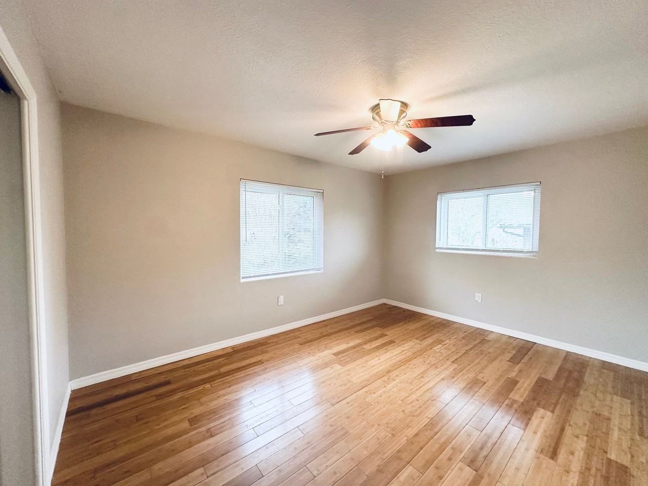 1619 Pinewood Dr - Photo 7 of 16