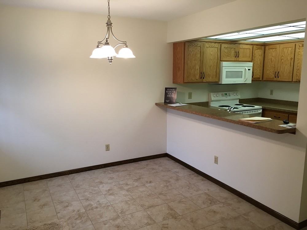 690 Burlington Road - Photo 2 of 13