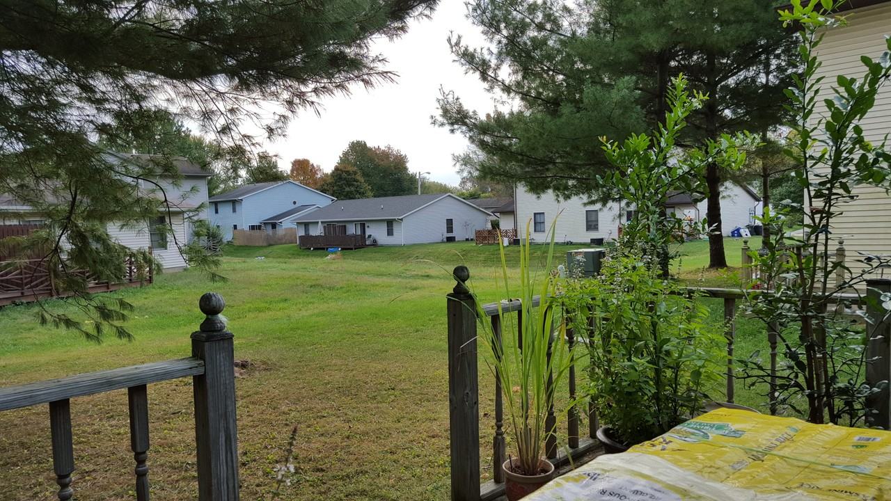 611 S Park Square Dr - Photo 7 of 13