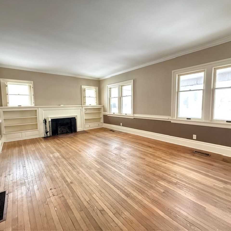 711 Chestnut St - Photo 4 of 11