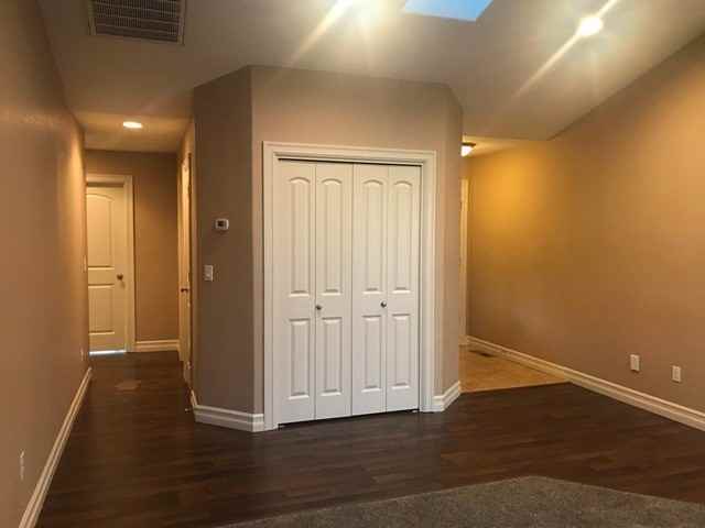 6489 Robin Hood St Se - Photo 4 of 36