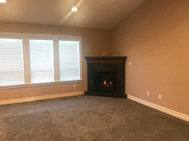 6489 Robin Hood St Se - Photo 6 of 36