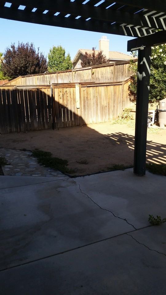 12593 Silver Saddle Way - Photo 2 of 32