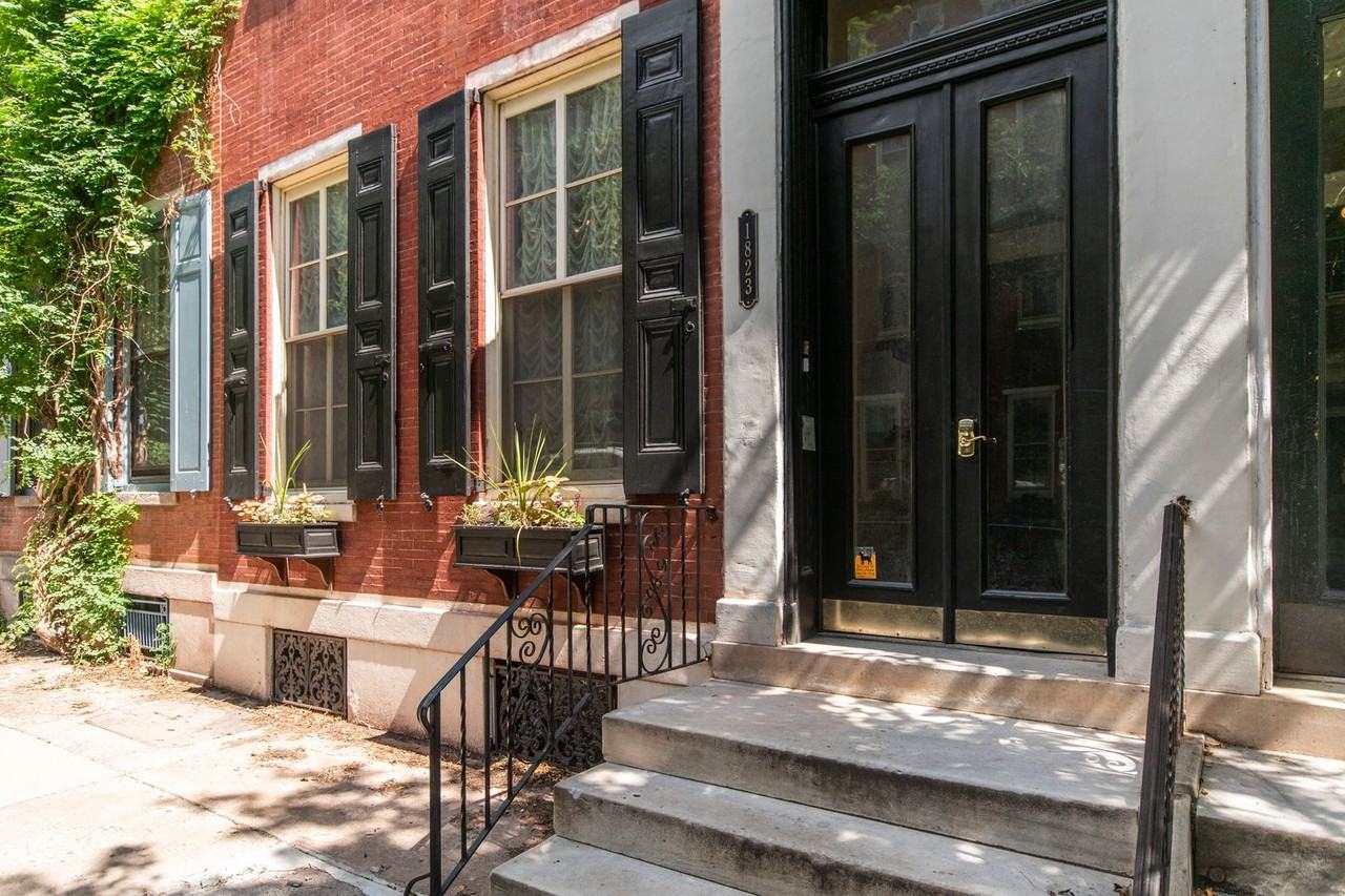 1823 Pine St - Photo 5 of 36