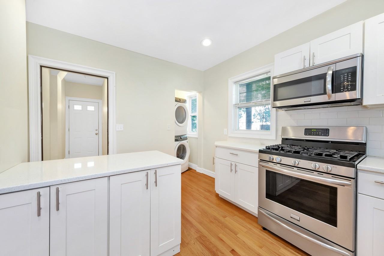 9 Winter Hill Rd #1 - Photo 6 of 23