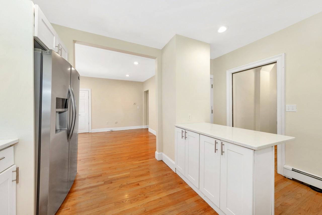 9 Winter Hill Rd #1 - Photo 7 of 23