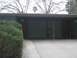 featured image of 916 Drake Dr